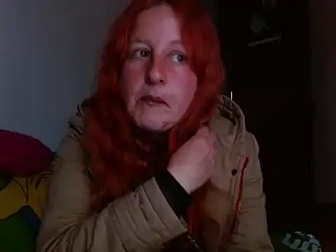 ViioletaMora online show from October 13, 2025, 9:37 pm