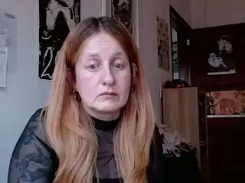 ViioletaMora online show from April 20, 2026, 10:22 pm