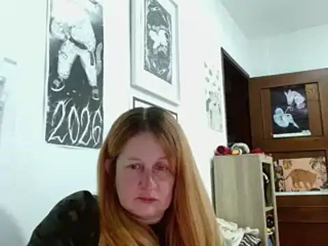 ViioletaMora online show from April 21, 2026, 5:14 am