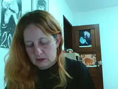 ViioletaMora online show from April 24, 2026, 5:21 am