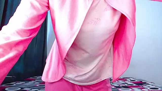 Ariel Zeo1 online show from January 30, 2025, 7:04 pm