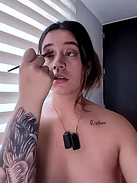 maliciaworld online show from April 22, 2026, 9:05 pm