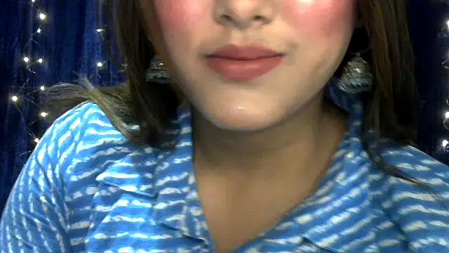 Snapshot of Princess_noorjahan chatting on December 17, 2025, 2:12 pm Princess noorjahan online show from December 17, 2025, 2:12 pm