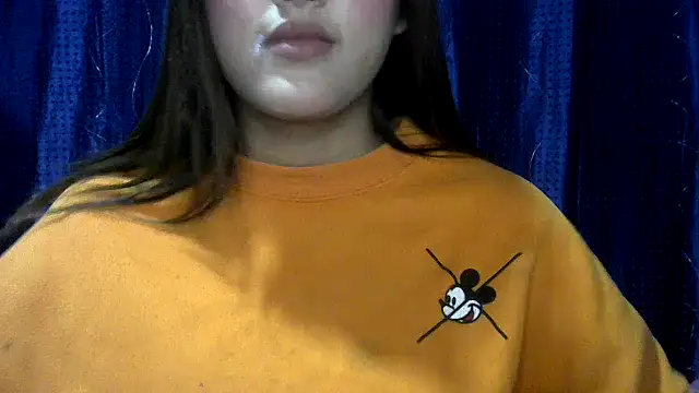 Snapshot of Princess_noorjahan chatting on January 10, 2026, 2:52 pm Princess noorjahan online show from January 10, 2026, 2:52 pm