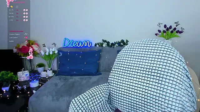 Camilla  one   online show from March 14, 2025, 1:48 am