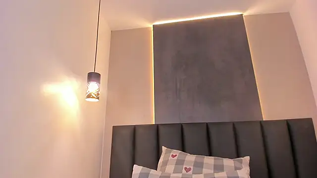 memphiswilliam online show from November 22, 2025, 2:54 am