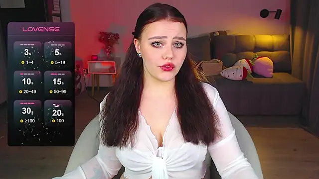 sensual me online show from December 23, 2024, 3:33 pm