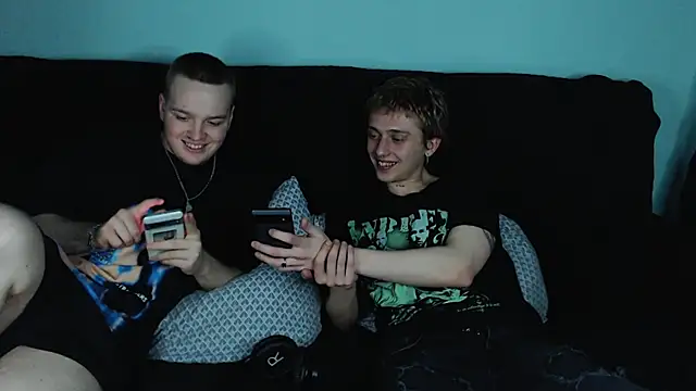 axxxturel online show from January 6, 2025, 3:42 am