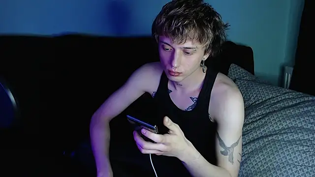 axxxturel online show from March 19, 2025, 8:22 pm