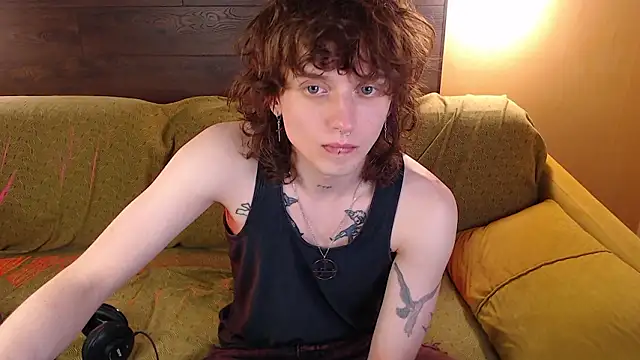 axxxturel online show from February 20, 2026, 12:07 am