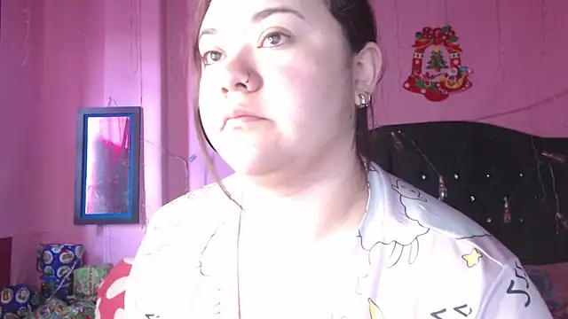 Snapshot of NikkiRous_ chatting on December 17, 2025, 3:40 pm NikkiRous online show from December 17, 2025, 3:40 pm