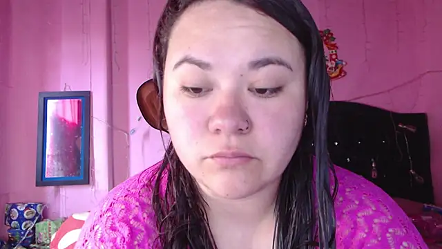 Snapshot of NikkiRous_ chatting on December 20, 2025, 12:45 pm NikkiRous online show from December 20, 2025, 12:45 pm