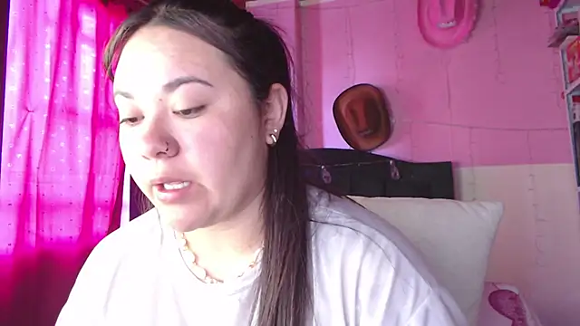 Snapshot of NikkiRous_ chatting on January 17, 2026, 2:11 pm NikkiRous online show from January 17, 2026, 2:11 pm