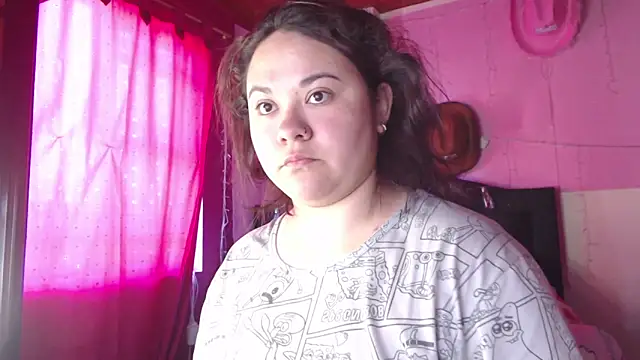 Snapshot of NikkiRous_ chatting on February 9, 2026, 1:15 pm NikkiRous online show from February 9, 2026, 1:15 pm