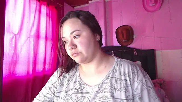 Snapshot of NikkiRous_ chatting on February 10, 2026, 1:15 pm NikkiRous online show from February 10, 2026, 1:15 pm