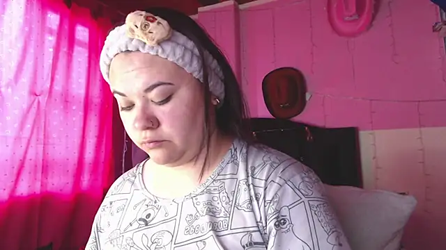 Snapshot of NikkiRous_ chatting on February 23, 2026, 1:30 pm NikkiRous online show from February 23, 2026, 1:30 pm