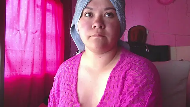 Snapshot of NikkiRous_ chatting on March 19, 2026, 12:09 pm NikkiRous online show from March 19, 2026, 12:09 pm