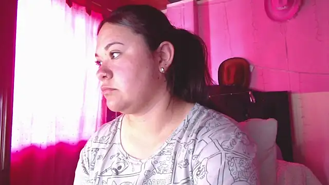 Snapshot of NikkiRous_ chatting on March 26, 2026, 4:56 pm NikkiRous online show from March 26, 2026, 4:56 pm