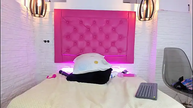 mia 099 online show from January 29, 2025, 1:37 am