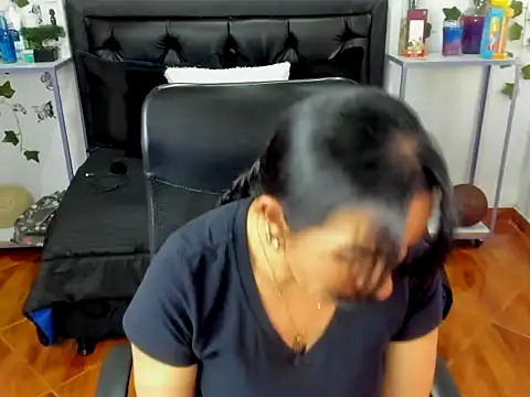 Violeta stilll online show from December 4, 2025, 8:06 pm