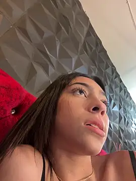 Ema azel online show from March 4, 2025, 5:13 pm