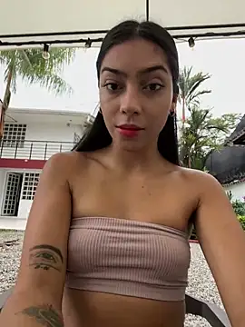 Ema azel online show from September 18, 2025, 1:35 pm