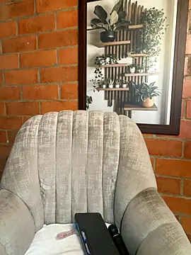 kanela3434 online show from December 2, 2025, 9:43 pm