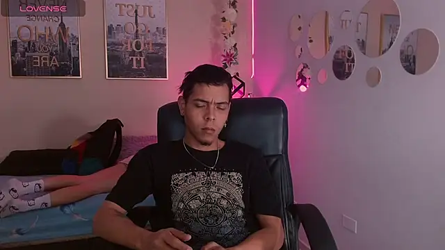 KokoAndRin online show from January 23, 2025, 7:40 pm