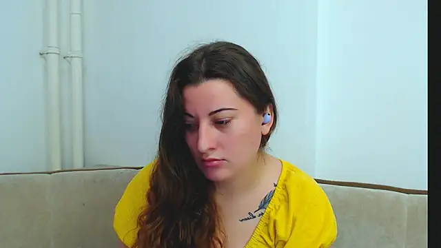 Helen Adams  online show from December 6, 2024, 7:43 am