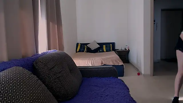 Snapshot of Helen_Adams_ chatting on July 1, 2026, 5:31 am Helen Adams online show from July 1, 2026, 5:31 am