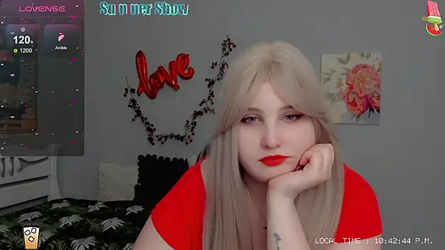 Crystal Chris online show from March 5, 2025, 8:42 pm