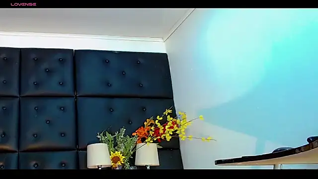 Snapshot of Daniela_Pink_ chatting on June 21, 2026, 8:11 pm Daniela Pink online show from June 21, 2026, 8:11 pm