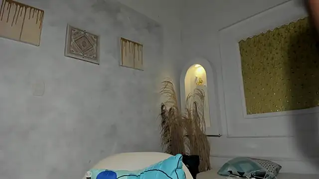 Tahira 21  online show from October 7, 2025, 7:22 pm