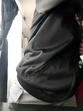 Sasha smith23 online show from February 14, 2025, 8:15 pm