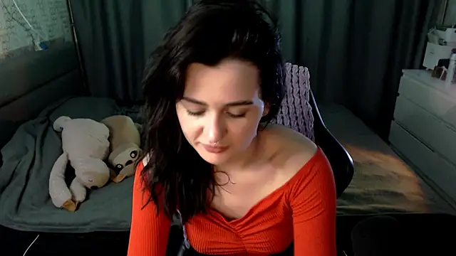 Snapshot of KiraYammy chatting on November 24, 2025, 11:26 pm KiraYammy online show from November 24, 2025, 11:26 pm