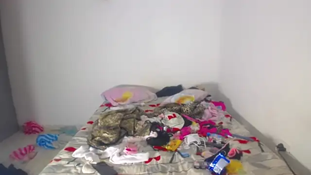 barbara anal squirt  online show from April 21, 2026, 1:42 am