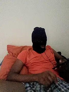 Gifttheskimaskboy online show from December 4, 2024, 4:43 am