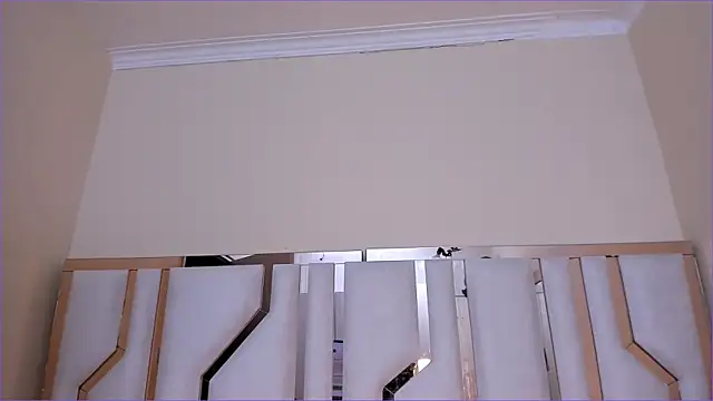 TifanyChill online show from November 26, 2025, 9:05 pm