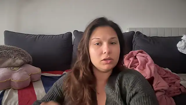 minette-sexy online show from October 28, 2025, 10:19 am