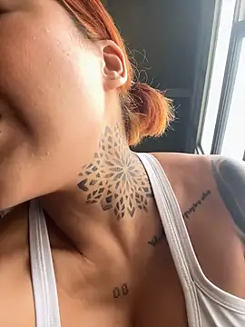 milaivanova online show from February 27, 2025, 4:32 pm