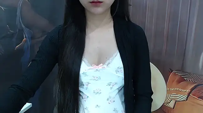 KaleAnisa online show from February 19, 2025, 3:06 am