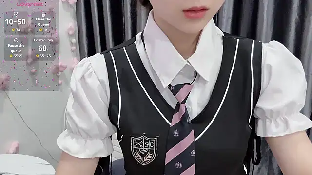 KaleAnisa online show from June 6, 2026, 1:32 am