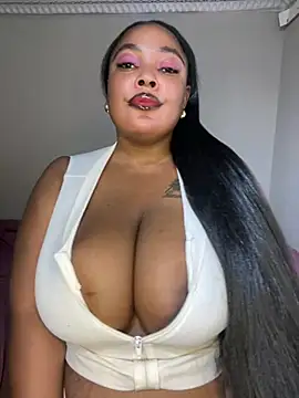 Katamia25 online show from January 12, 2025, 6:38 pm