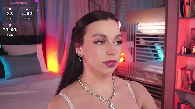 LunaNight online show from February 1, 2025, 2:37 am