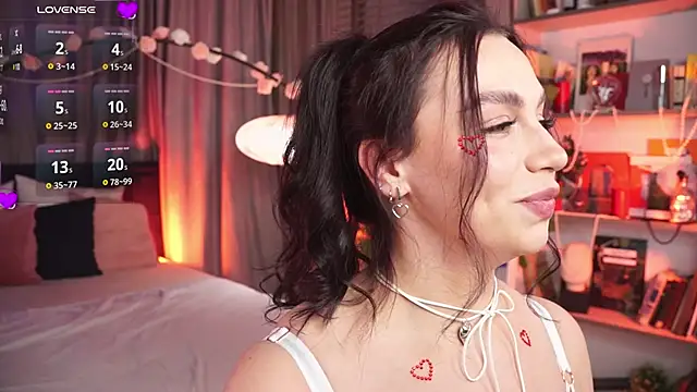 LunaNight online show from February 16, 2025, 11:59 pm