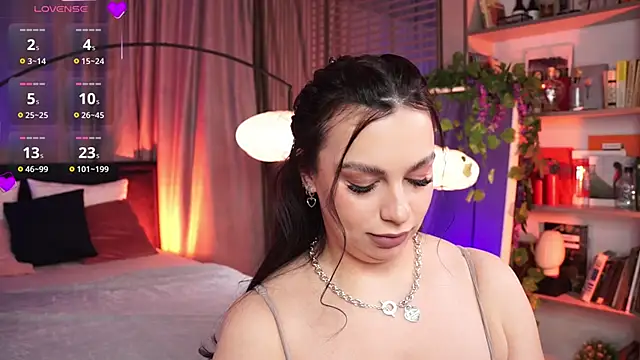 LunaNight online show from March 11, 2025, 8:31 pm