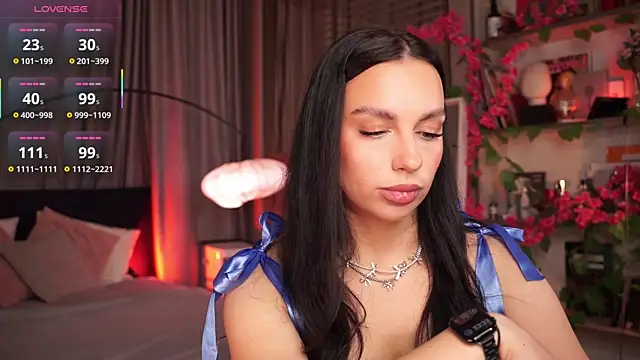 LunaNight online show from September 20, 2025, 8:32 pm