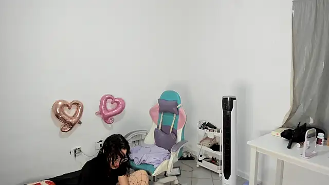 WandaDoll online show from February 15, 2025, 9:48 pm