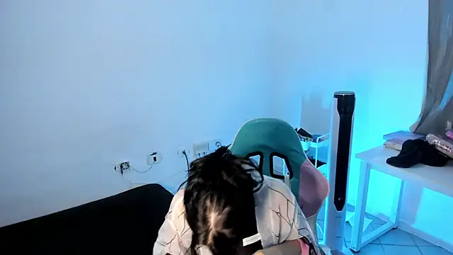 WandaDoll online show from February 21, 2025, 11:22 am