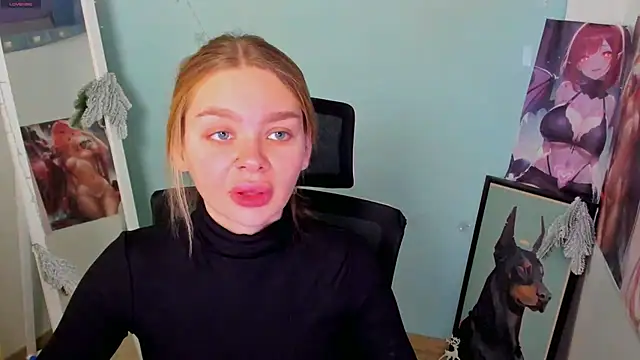 Molly sweetie online show from December 29, 2024, 9:50 am